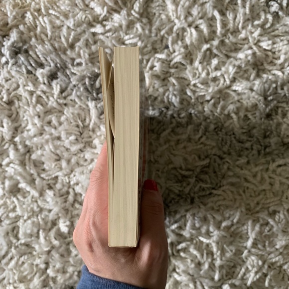 Kathie Lee Gifford Book - Picture 6 of 7